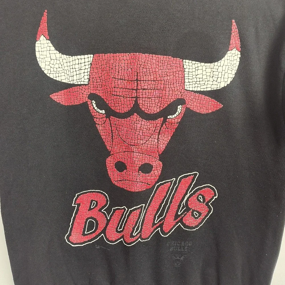 Vintage SSI Chicago Bulls Sweatshirt Men's XL Black Big Graphic Print‎ Crew Neck